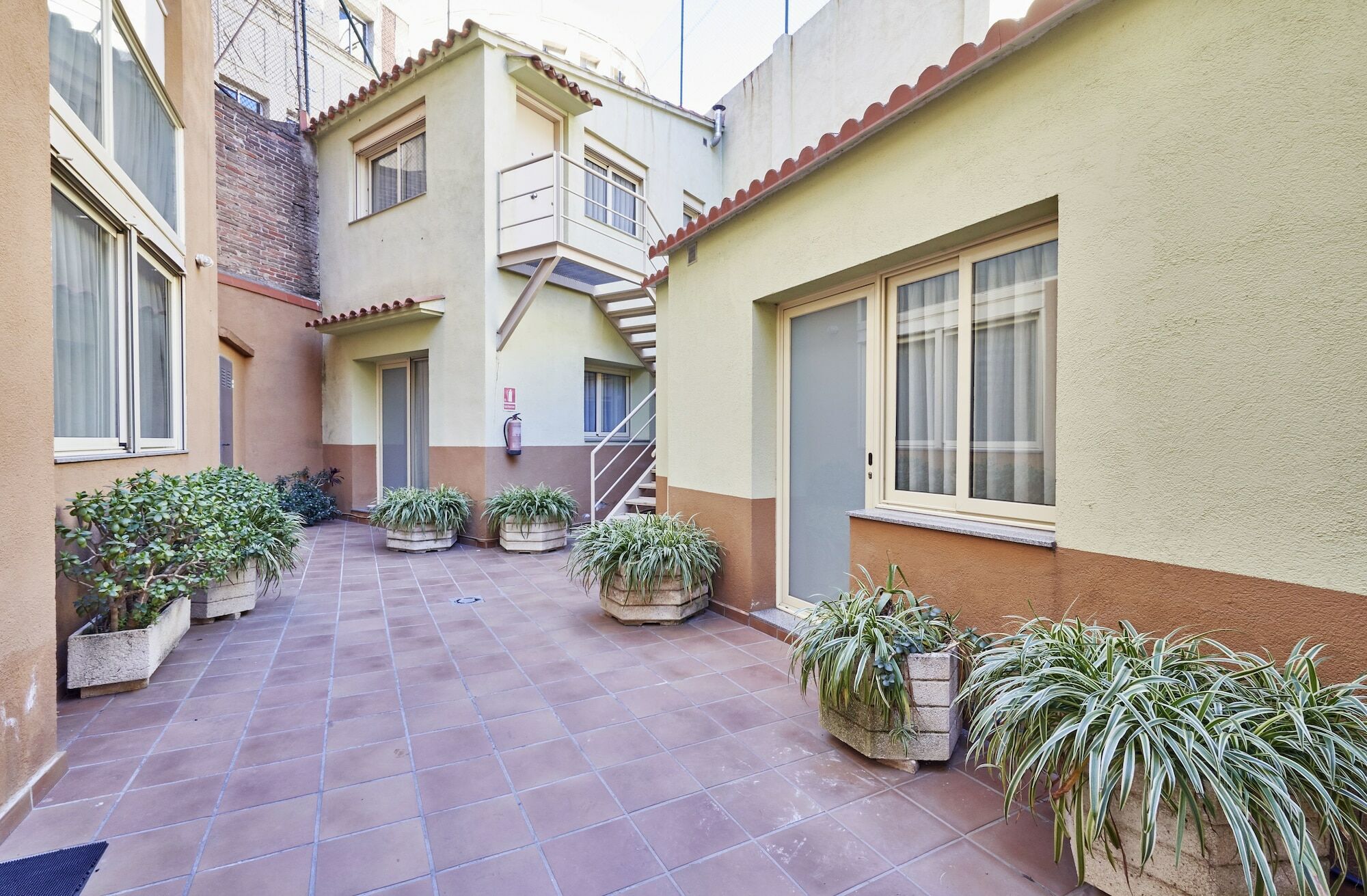 Barcelona Sants Station Apartments Exterior foto